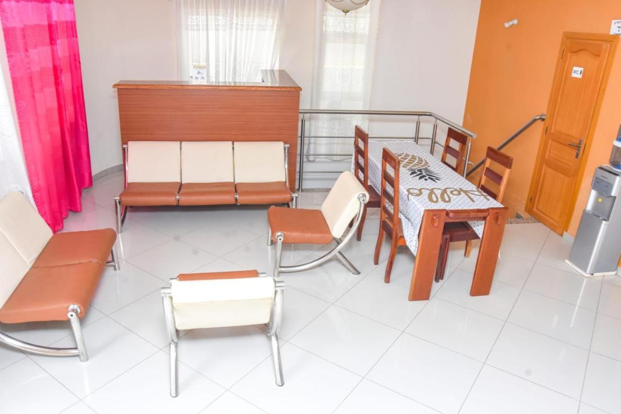 Paris Hotel Praia Luaran gambar