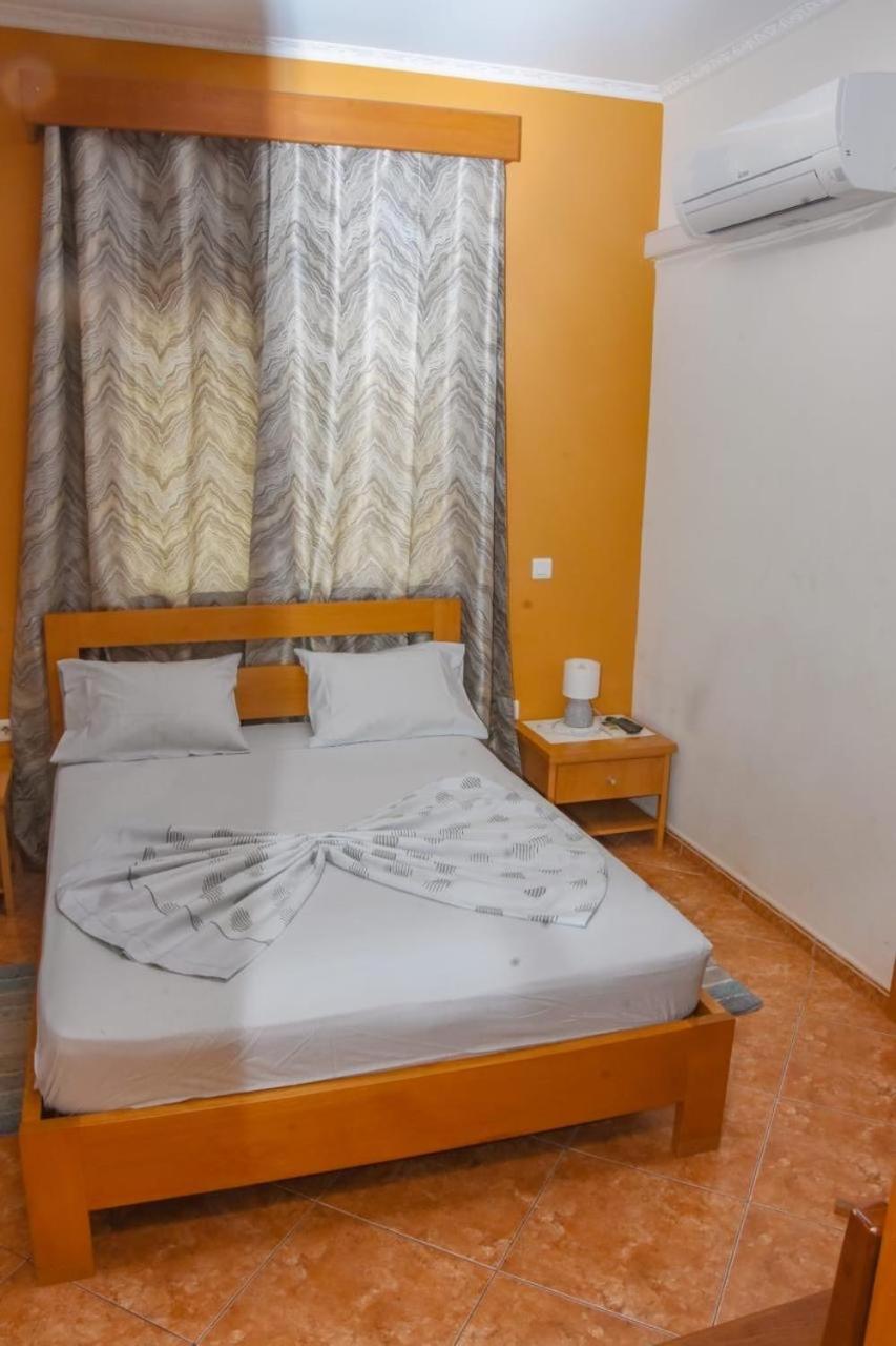 Paris Hotel Praia Luaran gambar