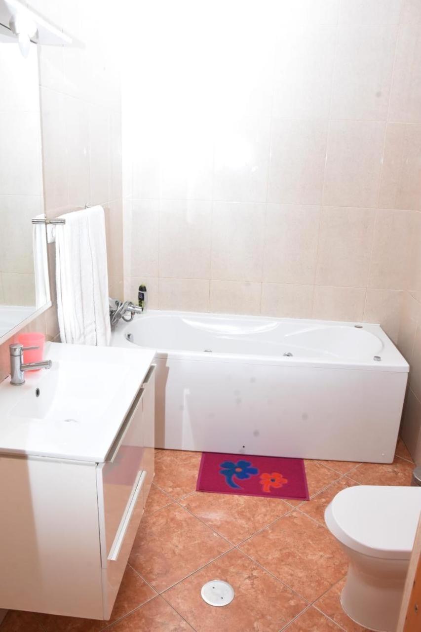 Paris Hotel Praia Luaran gambar